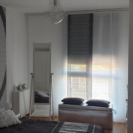 Apartamento Tranquilo 蓬费拉达 外观 照片